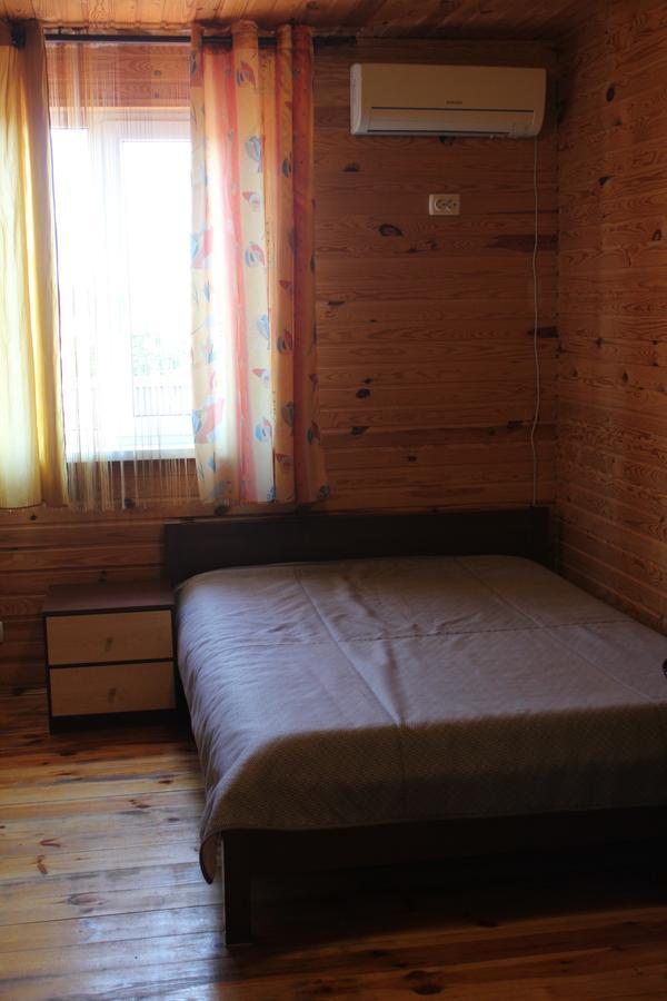 Hotel-Complex Mizh Triokh Ozer Svityaz' Bagian luar foto